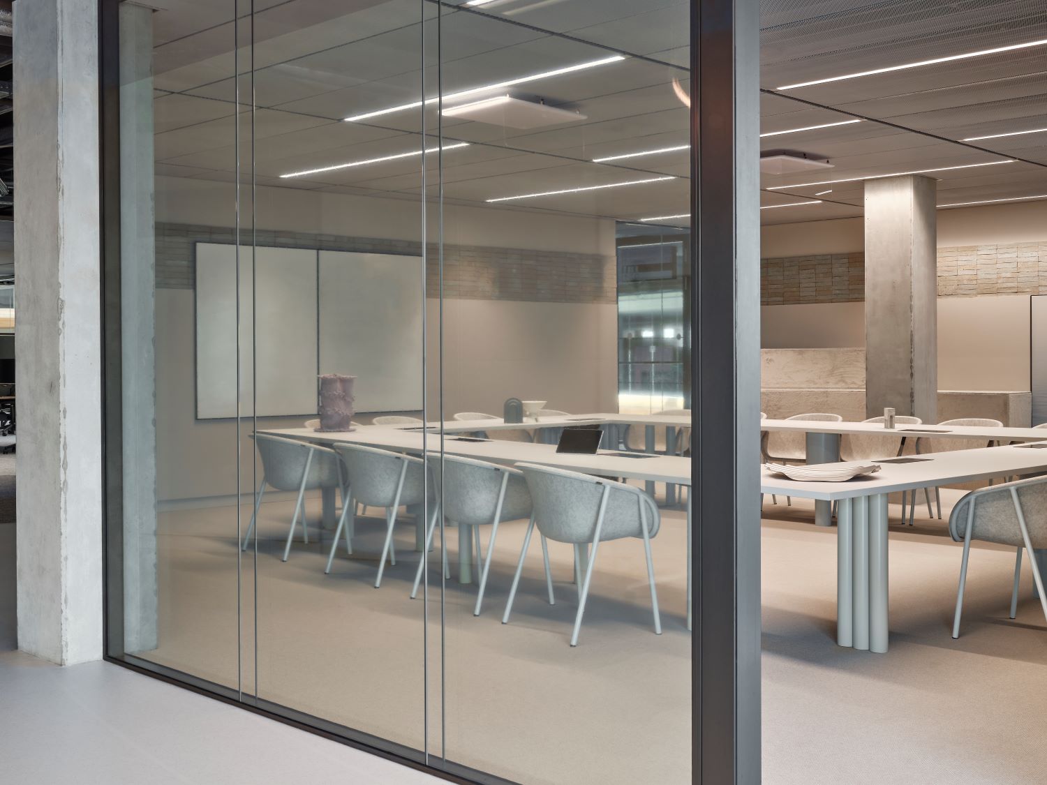 Spreekkamer kantoor met wand